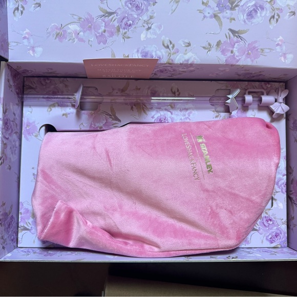 Stanley x LoveShackFancy 40 oz - Happy Thoughts - Picture 3 of 4